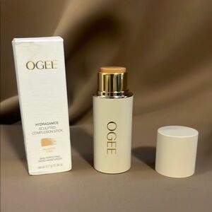 OGEE Hydraganics Sculpted Complexion Stick - Cream